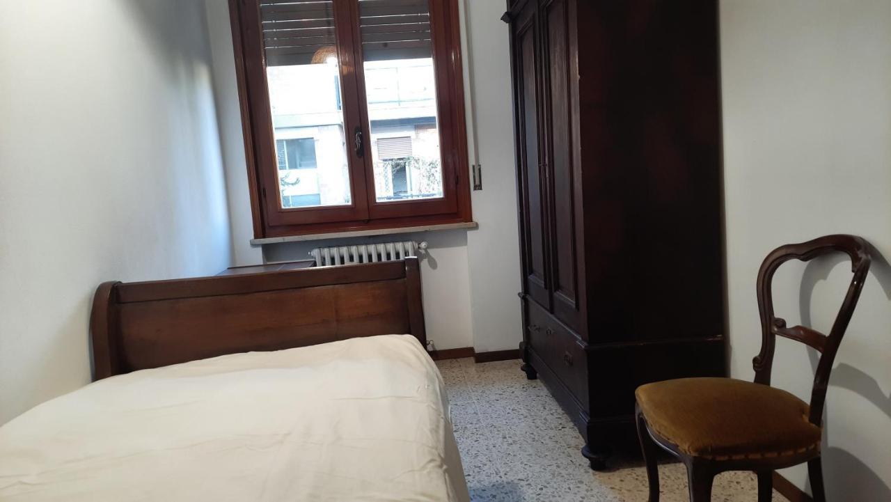 Appartement Casa Giuly à Parme Extérieur photo